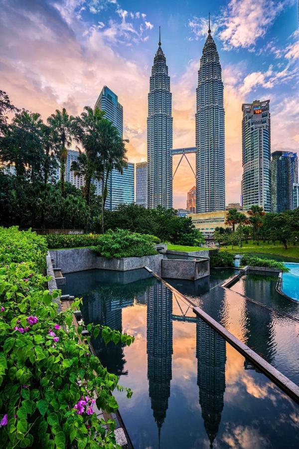 Summer Suite At Kuala Lumpur Klcc By Tengku Homestay Extérieur photo